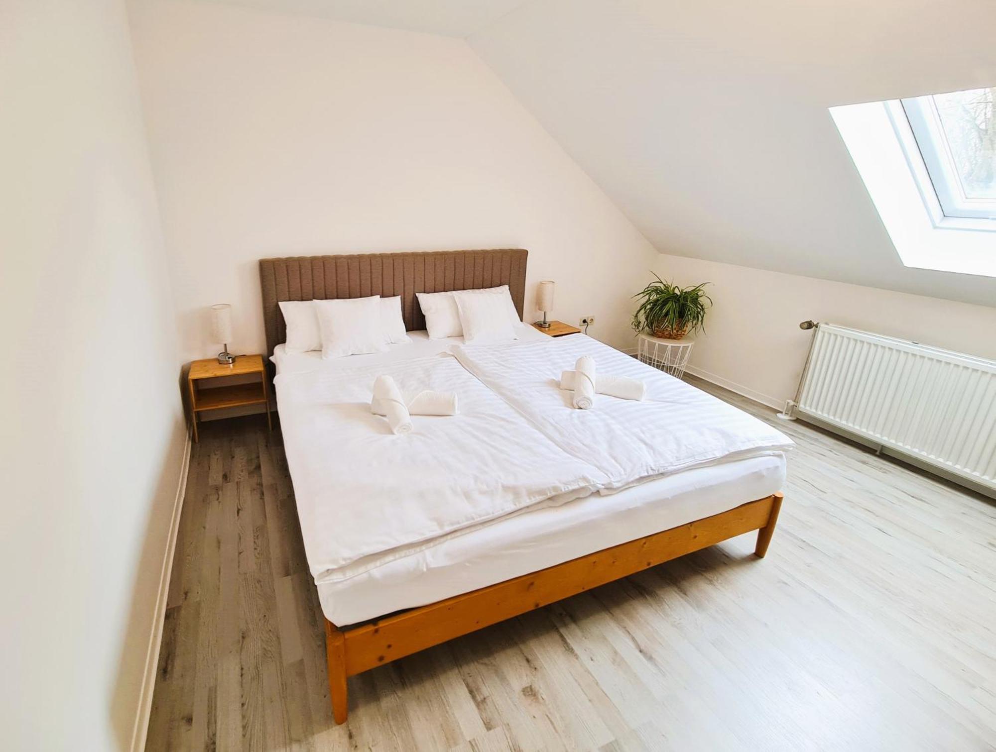 Apartment Naehe Airbus Manching Exterior foto